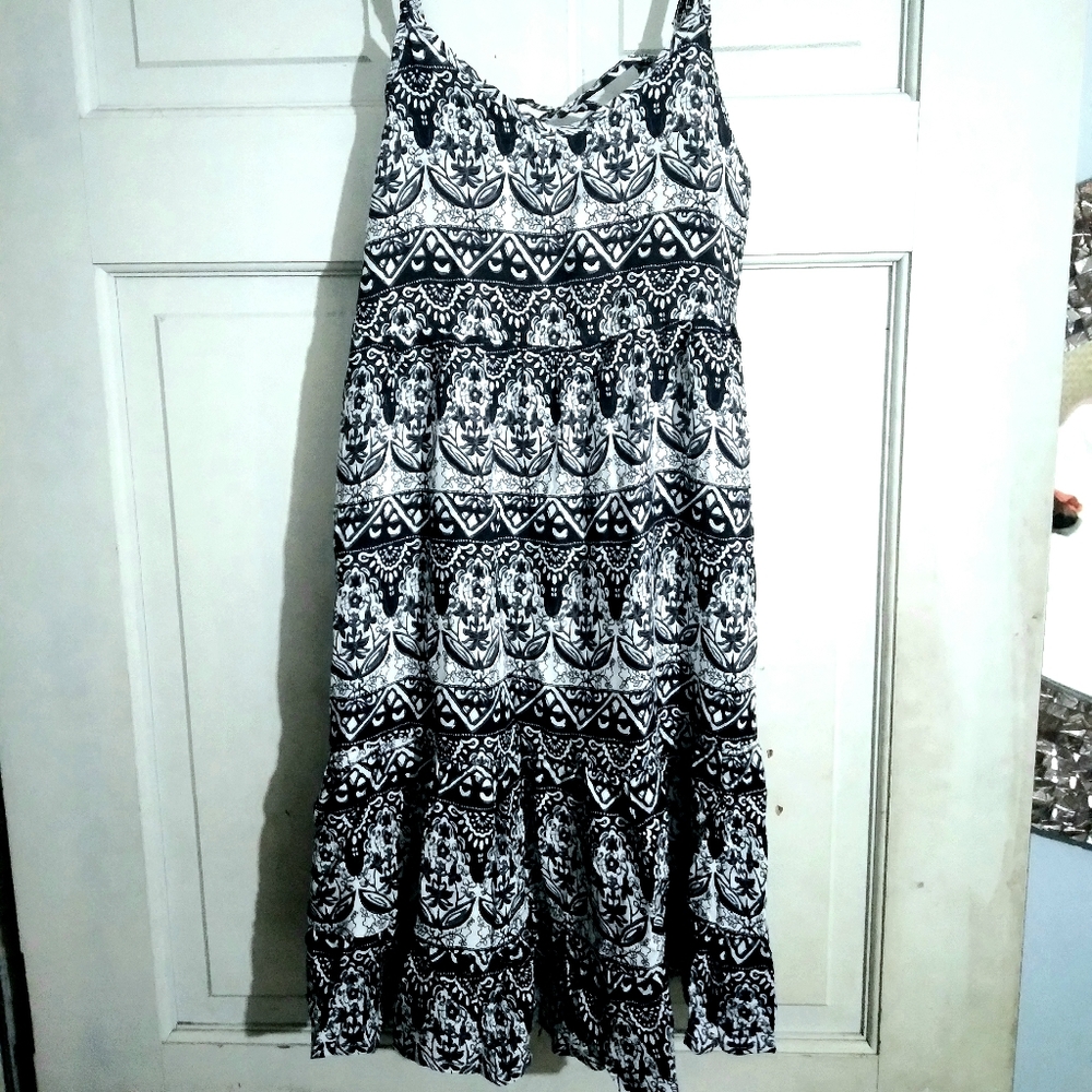 Black and white sundress NEW